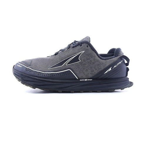 SHOE 02